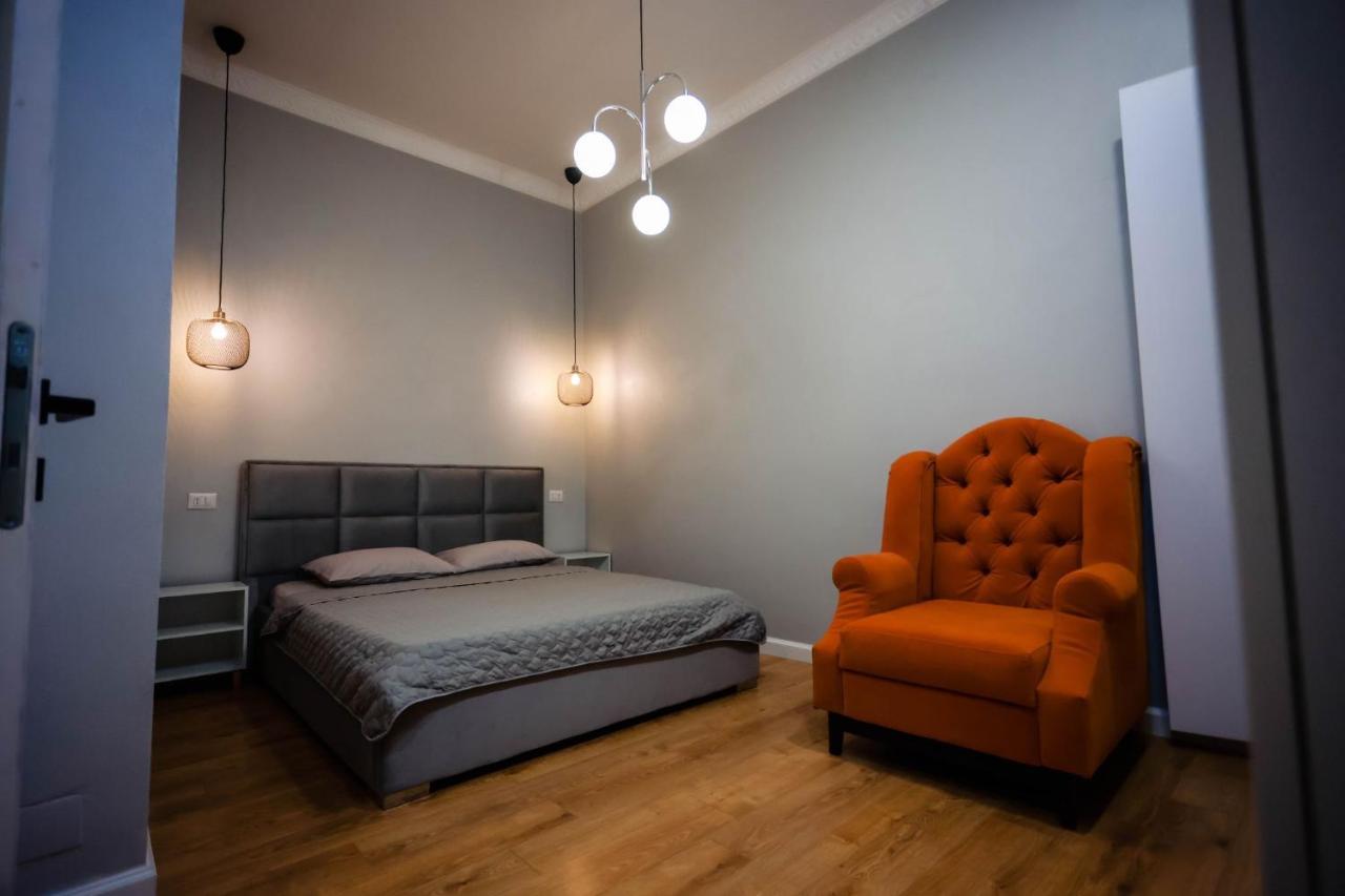 Central Suite Craiova Apartment Craiova